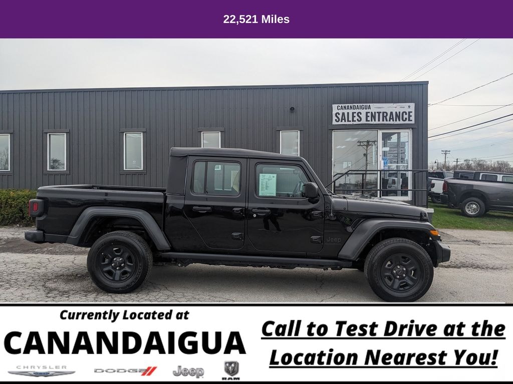 Used 2022 Jeep Gladiator Sport Truck Crew Cab
