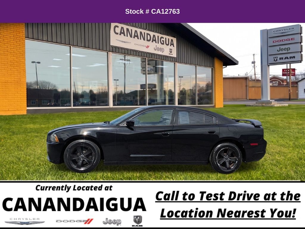 Used 2014 Dodge Charger SE Sedan