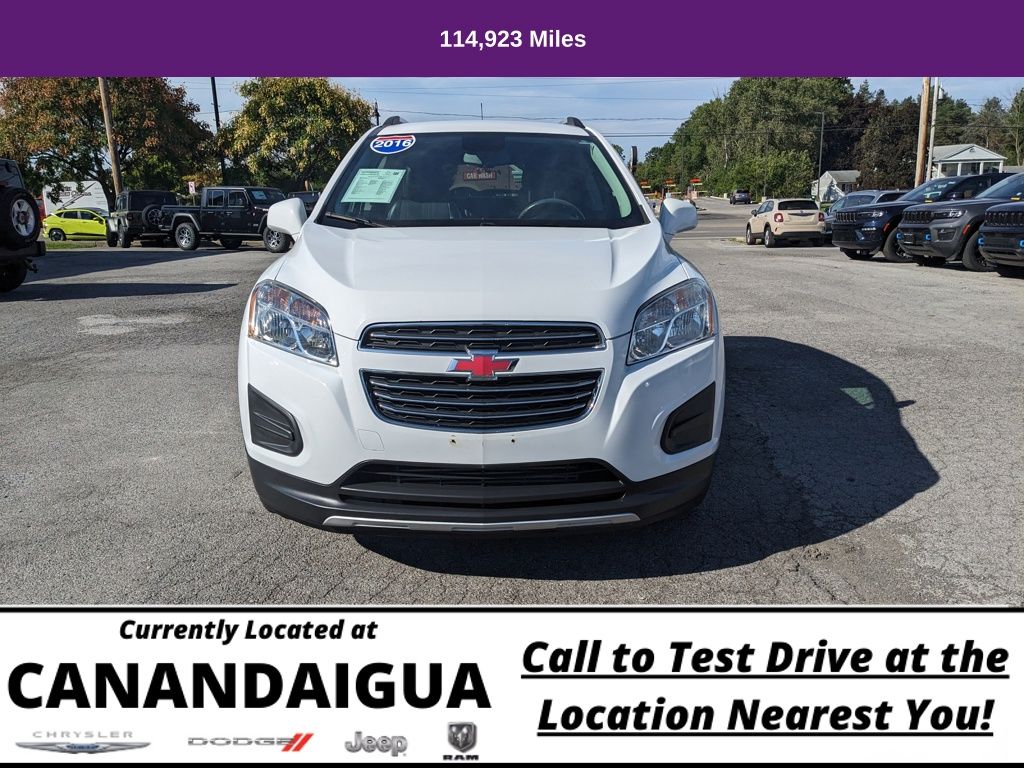 Used 2016 Chevrolet Trax LT with VIN 3GNCJPSB9GL274786 for sale in Canandaigua, NY