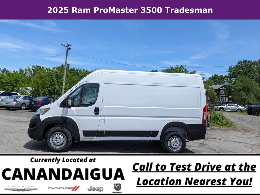 2025 Ram ProMaster 3500 Cargo Van photo 3