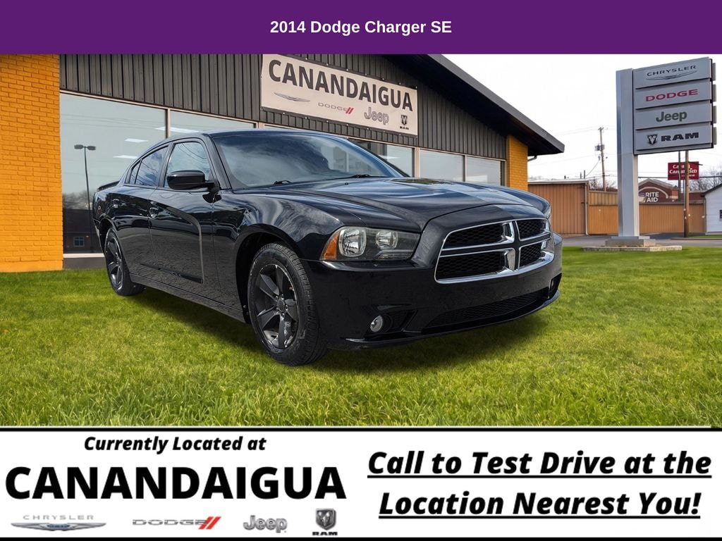 Used 2014 Dodge Charger SE Sedan
