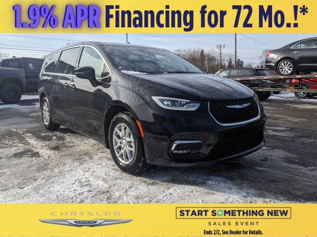 New 2026 Chrysler Pacifica Select Passenger Van
