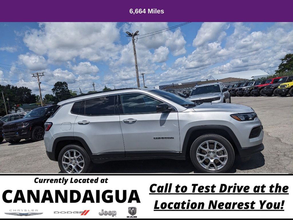Used 2024 Jeep Compass Latitude Lux with VIN 3C4NJDFN8RT115393 for sale in Canandaigua, NY