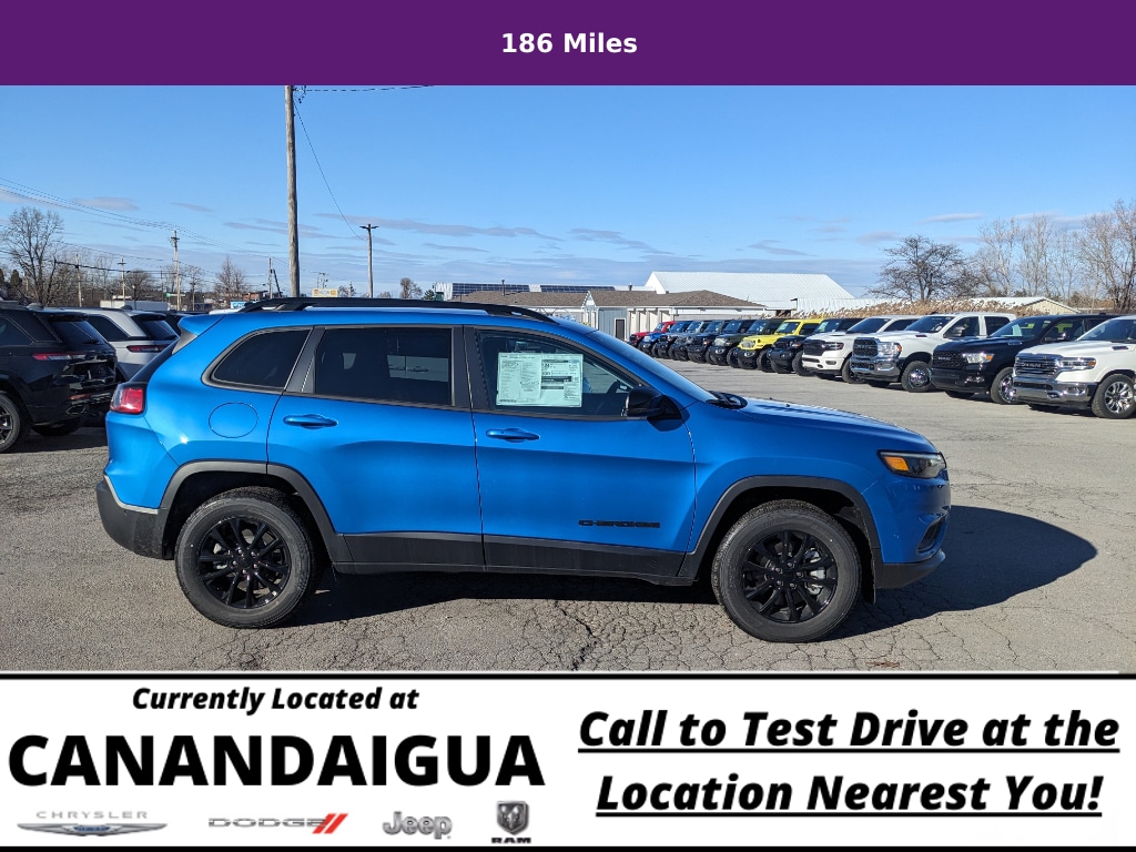 Used 2023 Jeep Cherokee Altitude Lux with VIN 1C4PJMMBXPD101077 for sale in Canandaigua, NY