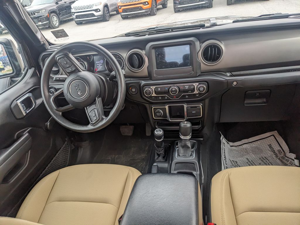 2022 Jeep Gladiator Sport - Photo 9