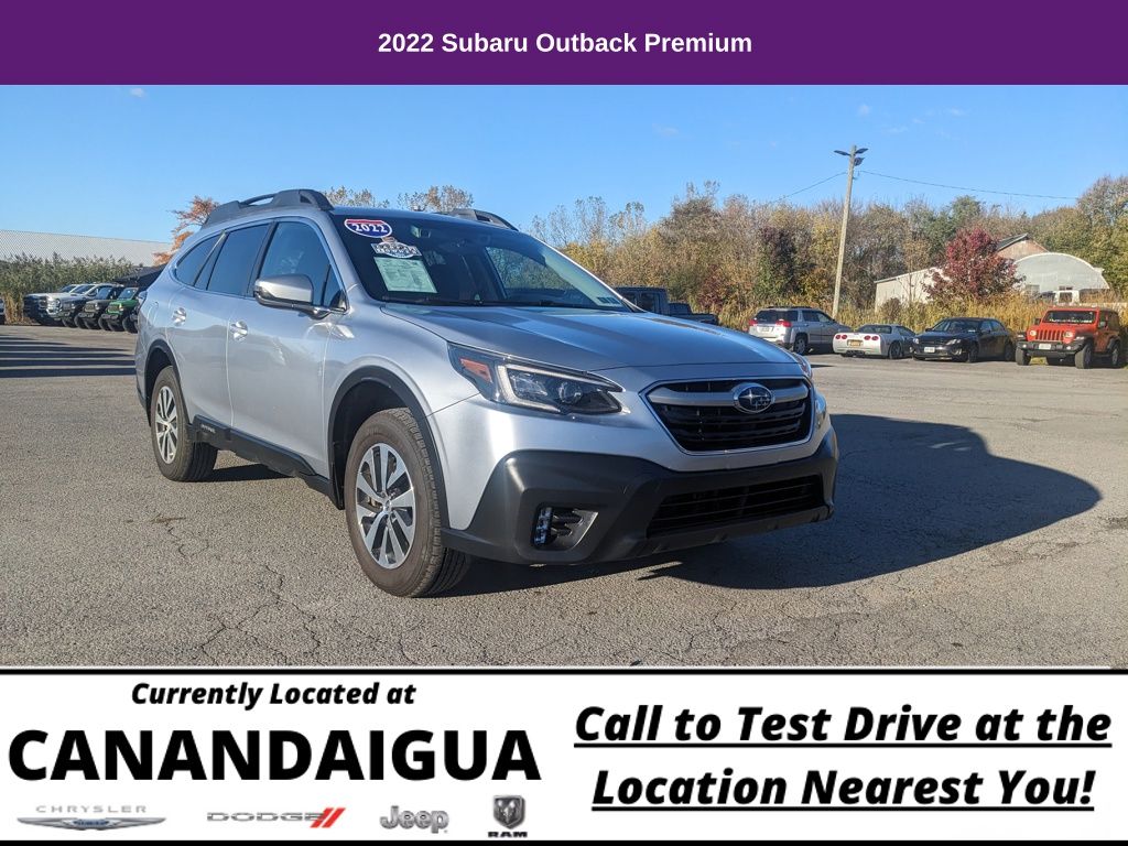 2022 Subaru Outback Premium's photo