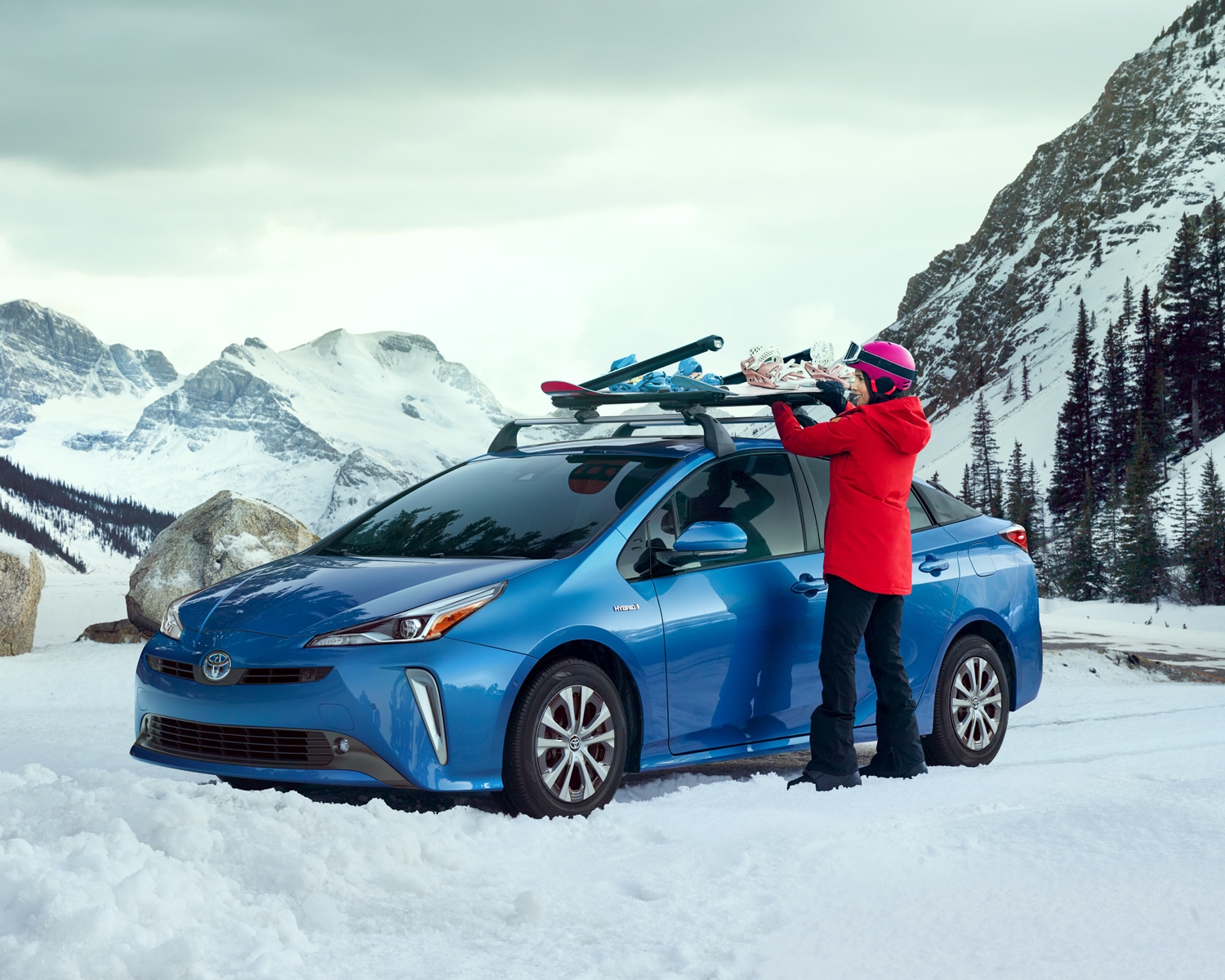 Toyota Prius зимние дороги
