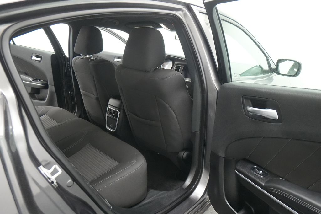 2022 Dodge Charger SXT - Photo 26