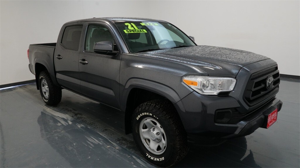 Used 2021 Toyota Tacoma SR with VIN 3TMCZ5AN7MM415233 for sale in Waterloo, IA