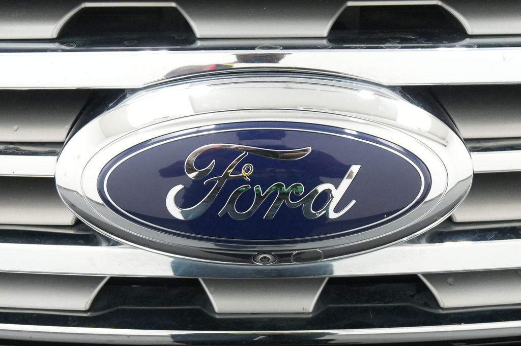 2020 Ford Expedition Limited - Photo 12