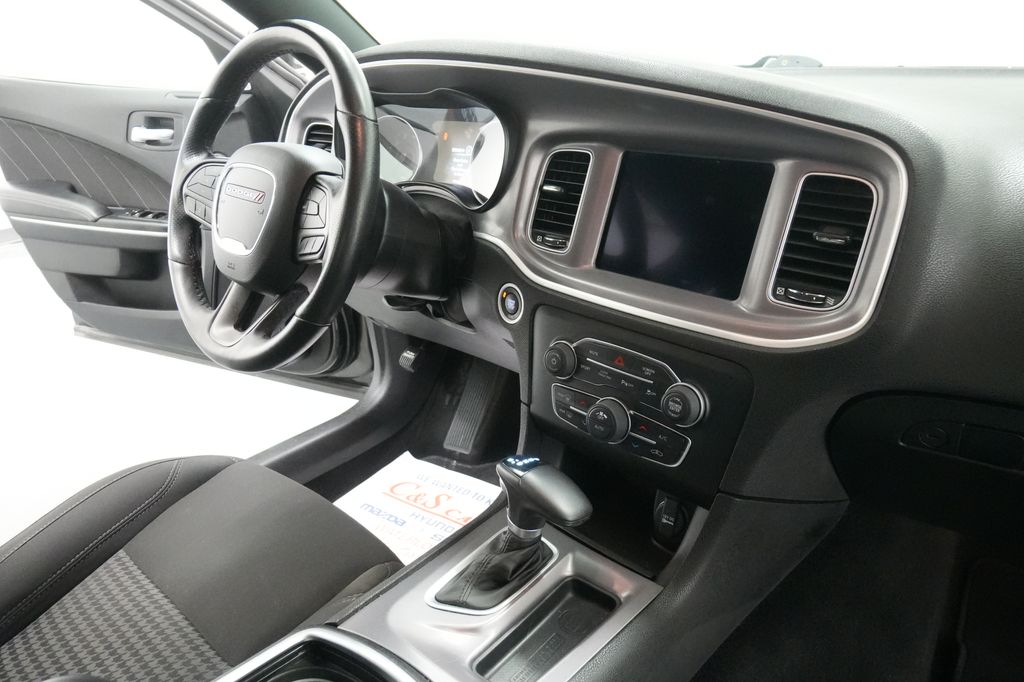 2022 Dodge Charger SXT - Photo 27