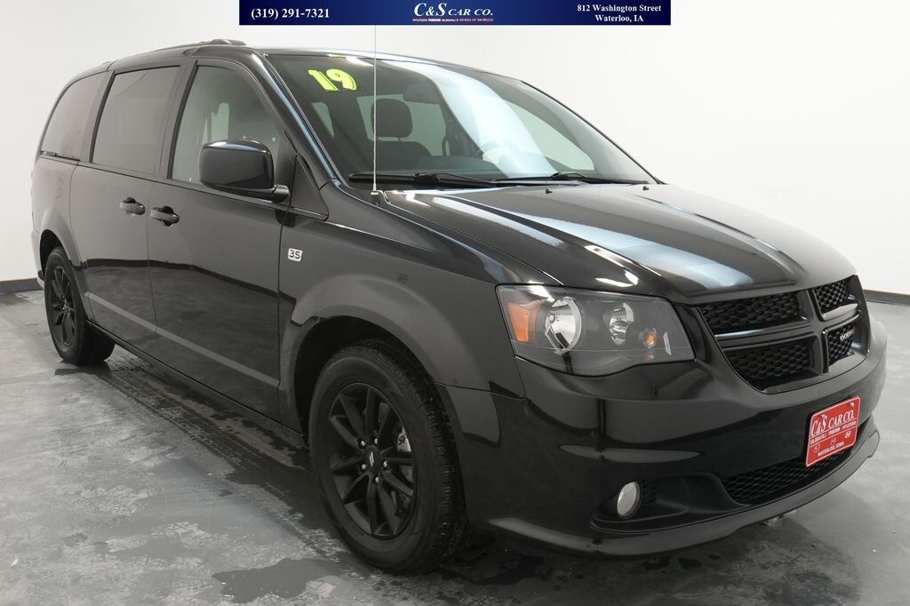 Used 2019 Dodge Grand Caravan SE Minivan/Van