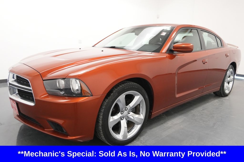 Used 2013 Dodge Charger SXT Sedan