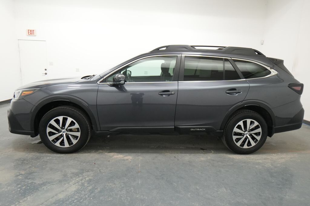 Used 2020 Subaru Outback Premium SUV