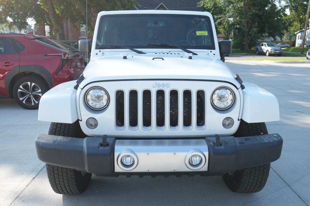 2017 Jeep Wrangler Unlimited Sahara - Photo 10