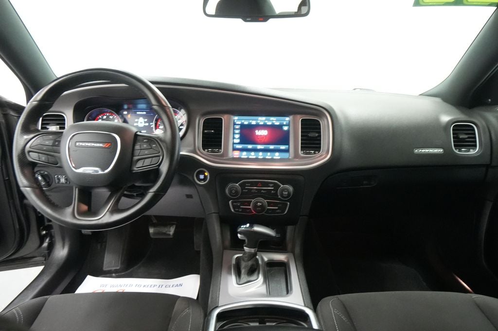 2022 Dodge Charger SXT - Photo 30