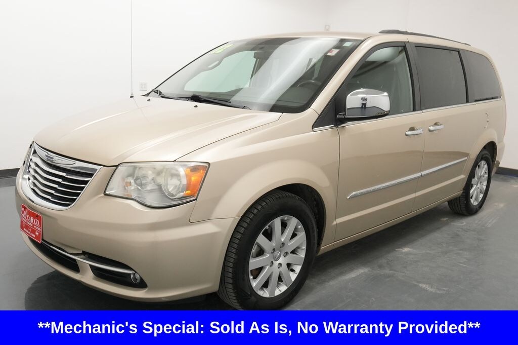 Used 2012 Chrysler Town & Country Touring-L Minivan/Van