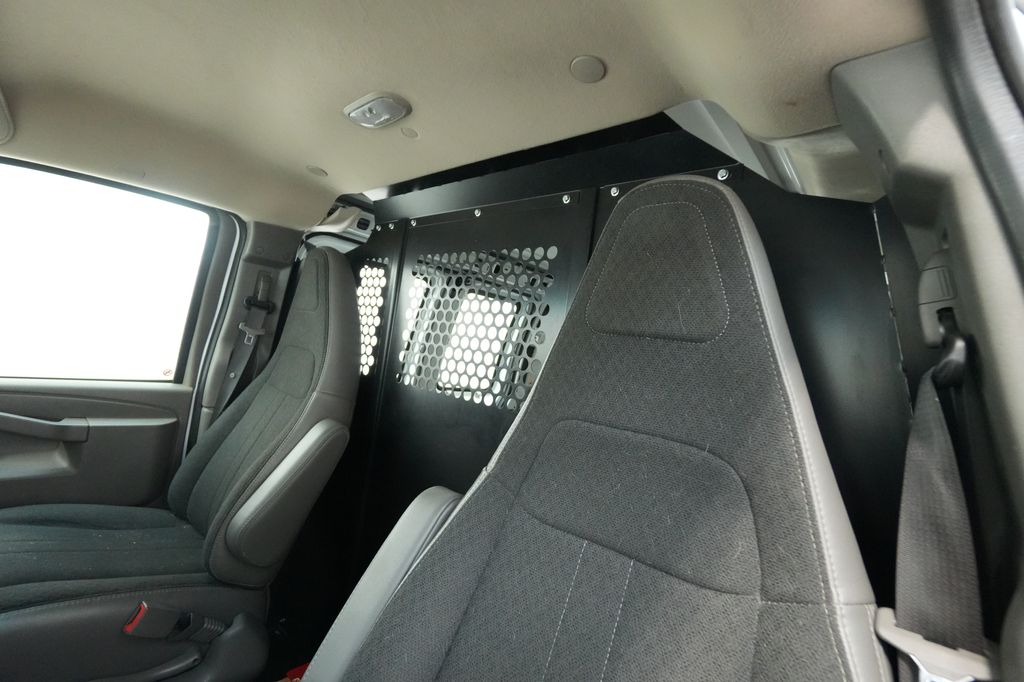 2024 Chevrolet Express Cargo Work Van - Photo 12