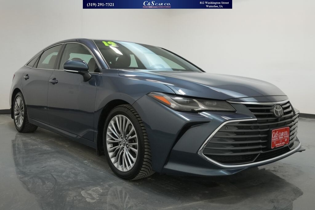 Used 2019 Toyota Avalon XLE Sedan