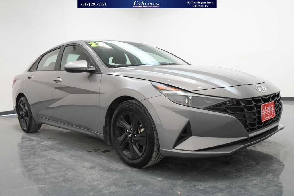 Used 2023 Hyundai Elantra SEL Sedan