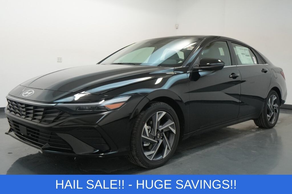 Used 2025 Hyundai Elantra Hybrid Limited Sedan