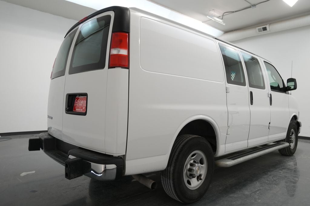 2024 Chevrolet Express Cargo Work Van - Photo 7