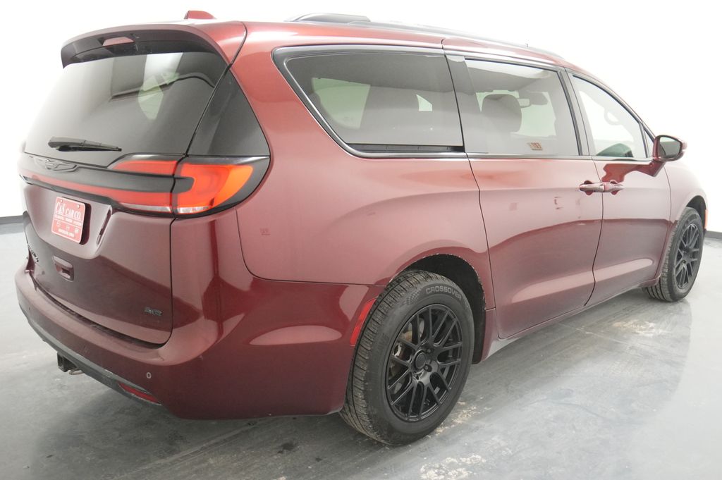 2021 Chrysler Pacifica Touring L - Photo 9