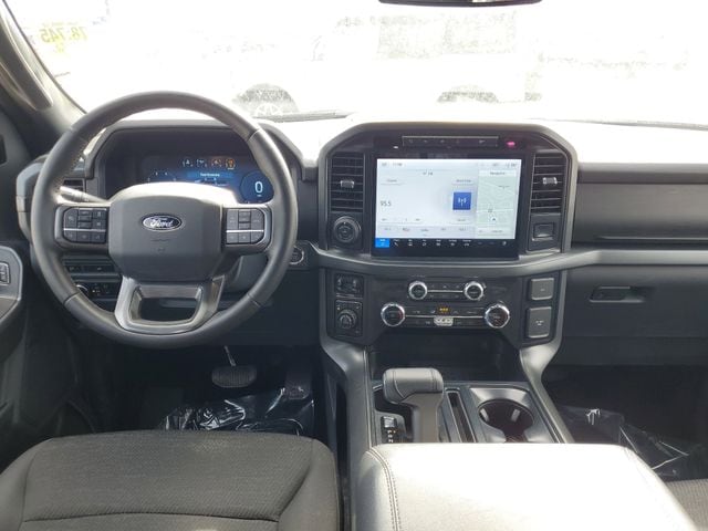 Photo 33