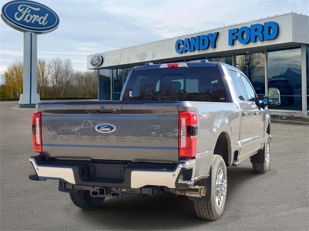 New 2026 Ford F-350SD Lariat Truck