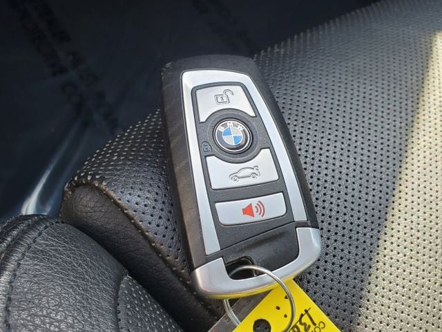 2013 BMW 7 Series 740i - Photo 25