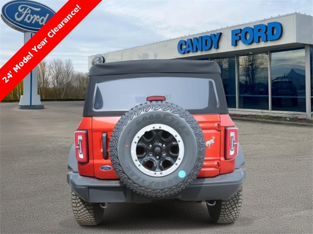 New 2024 Ford Bronco Badlands SUV