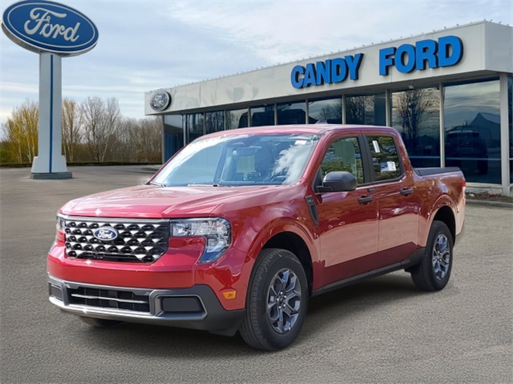 New 2025 Ford Maverick XLT Truck
