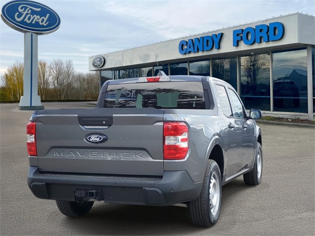 New 2025 Ford Maverick XL Truck