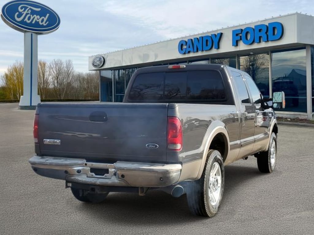 Used 2006 Ford F-250SD Lariat Truck