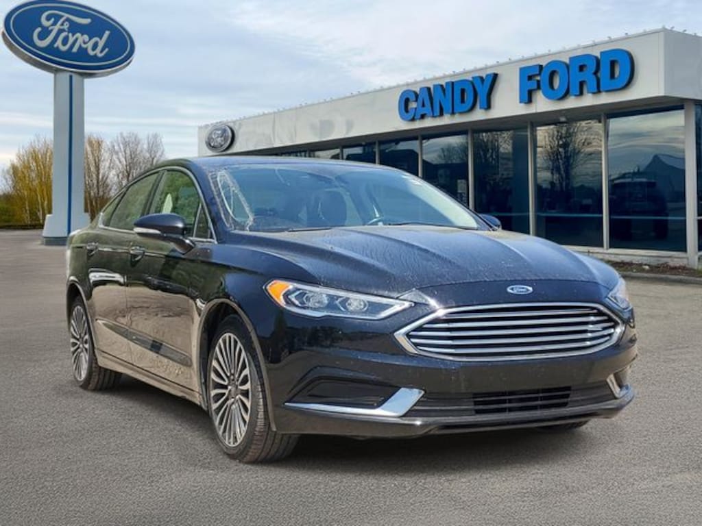 Used 2018 Ford Fusion SE Sedan