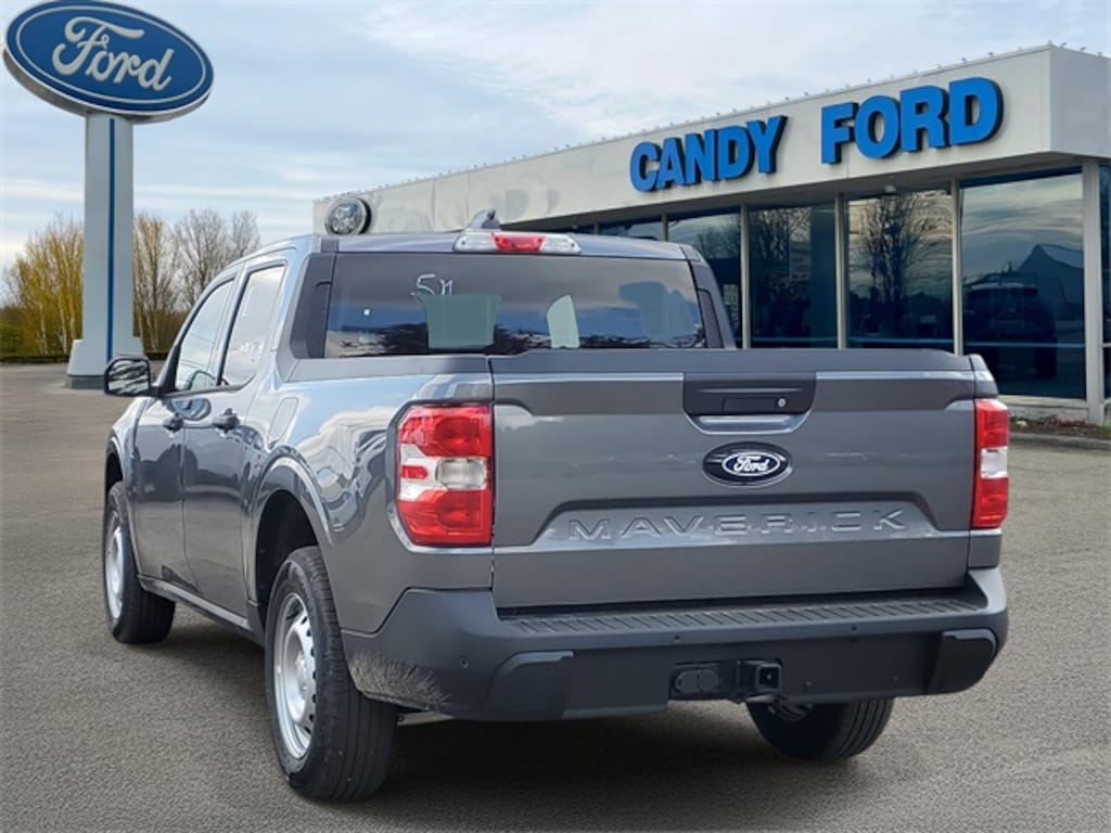 New 2025 Ford Maverick XL Truck