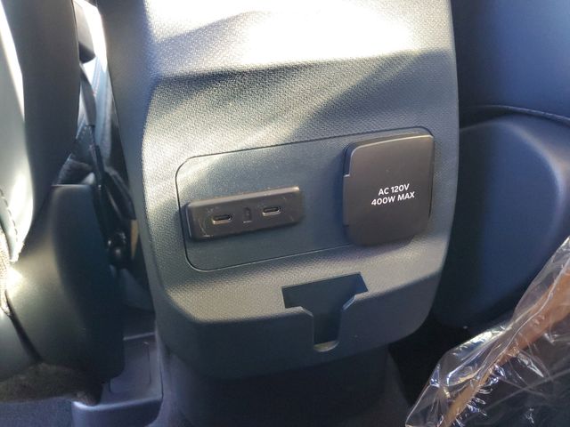 2025 Ford Maverick Lariat - Photo 32
