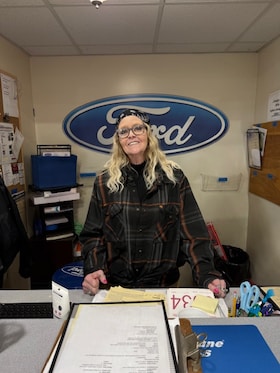 Staff member Brandi Raymond-Swift from ID_55481c