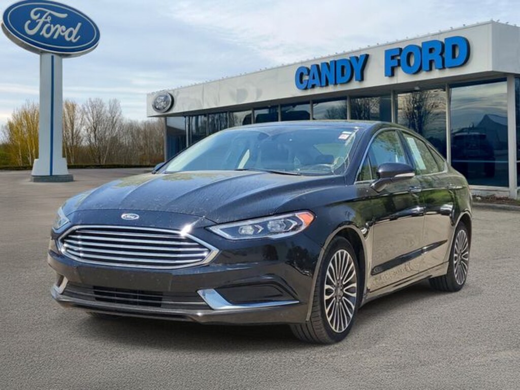 Used 2018 Ford Fusion SE Sedan