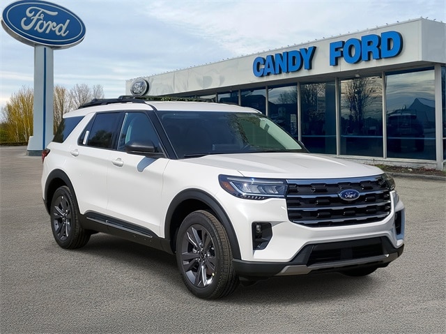 2025 Ford Explorer Active's photo
