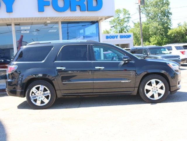 Used 2015 GMC Acadia Denali with VIN 1GKKVTKD7FJ254677 for sale in Charlotte, MI