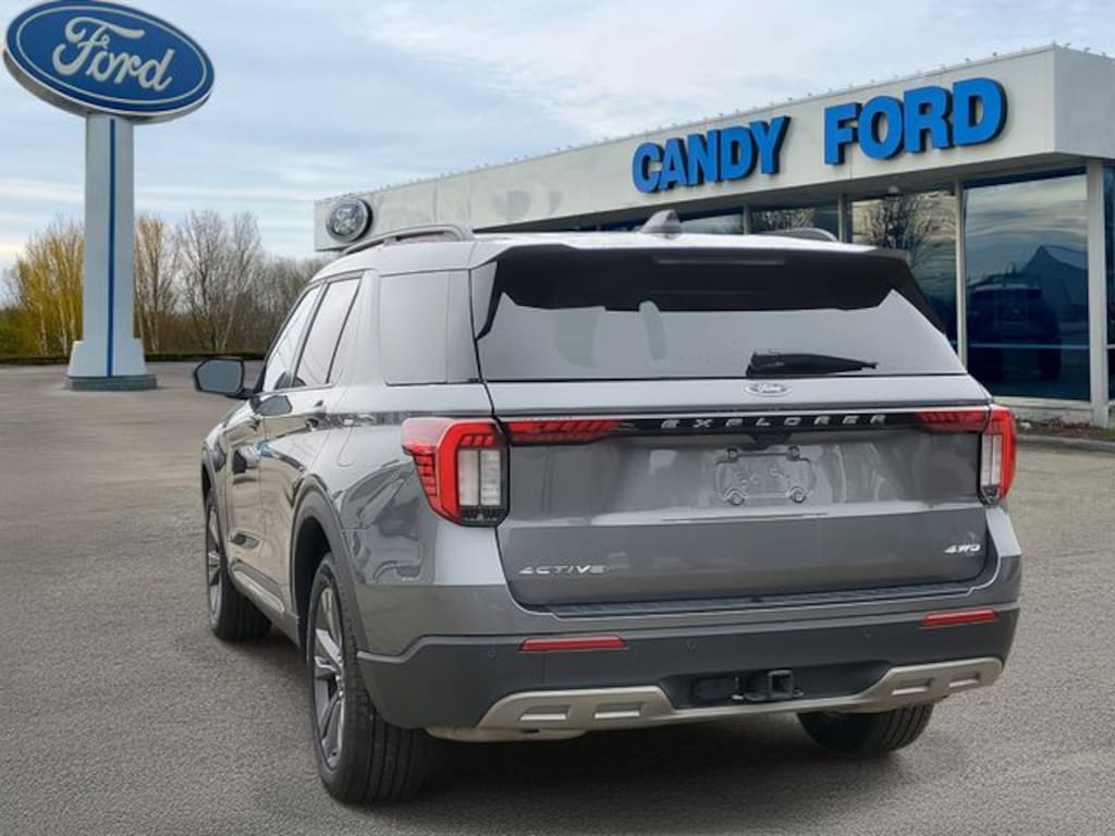 Used 2025 Ford Explorer Active SUV