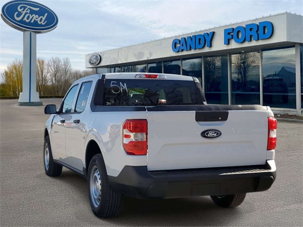 New 2025 Ford Maverick XL Truck