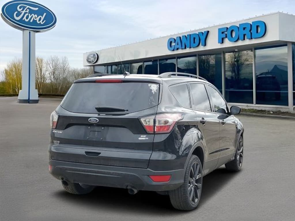Used 2017 Ford Escape SE SUV