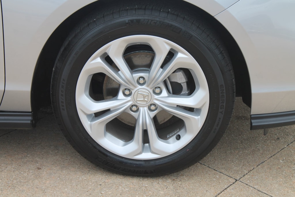 Used 2025 Honda Accord LX Sedan