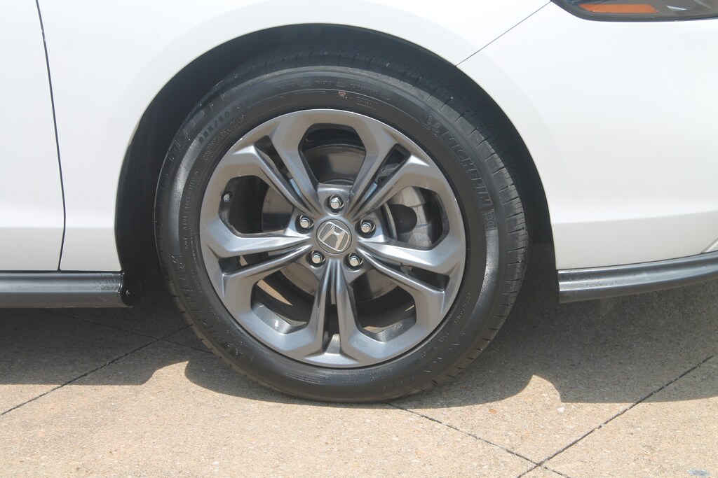 Used 2023 Honda Accord EX Sedan