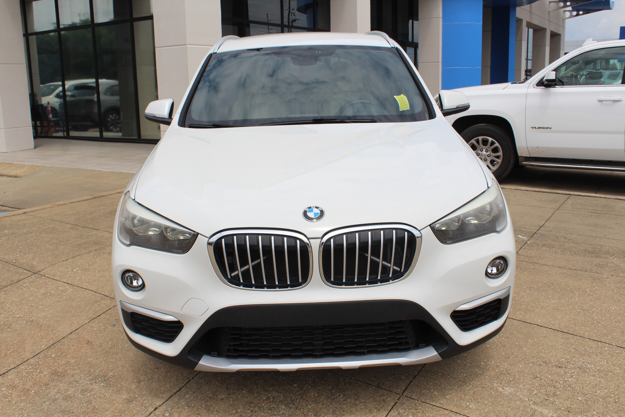 Used 2018 BMW X1 28i with VIN WBXHU7C3XJ5H40090 for sale in Montgomery, AL