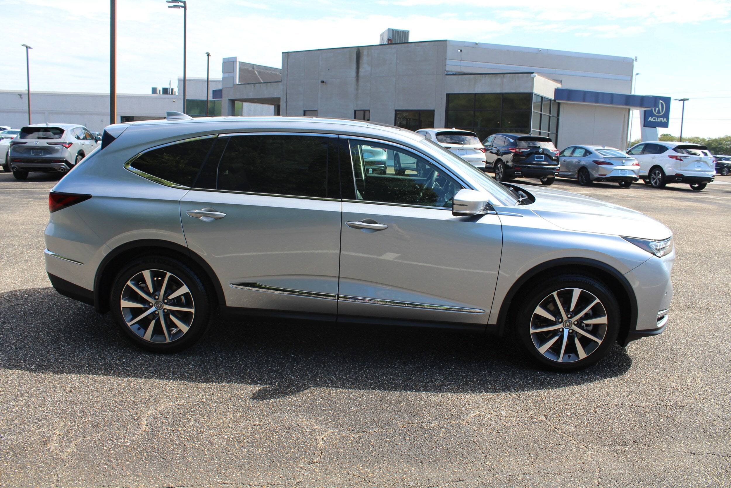 2026 Acura MDX Technology Package - Photo 3