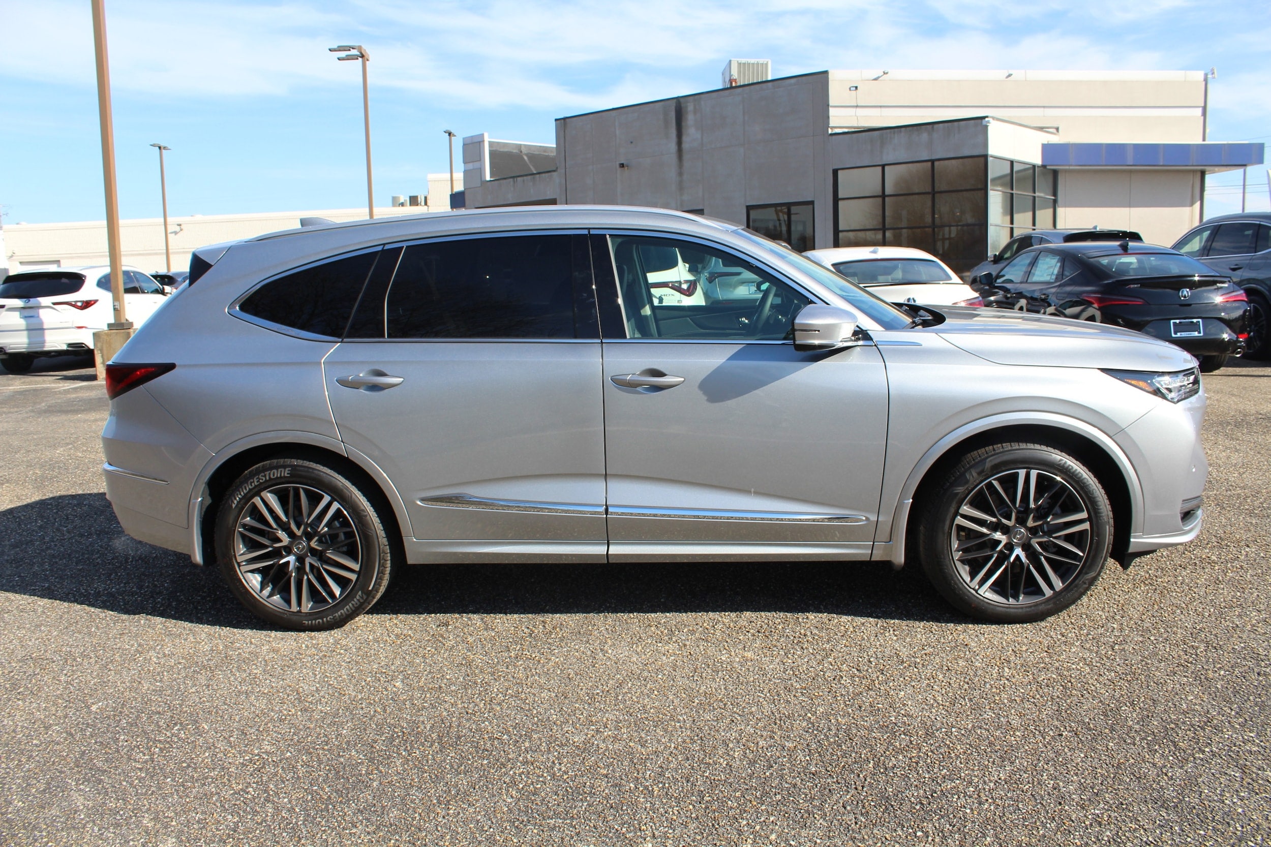 2026 Acura MDX Advance Package - Photo 3