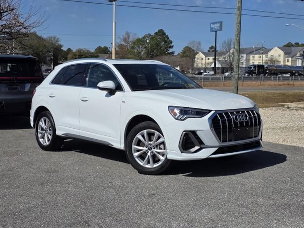 Used 2024 Audi Q3 45 S line Premium SUV